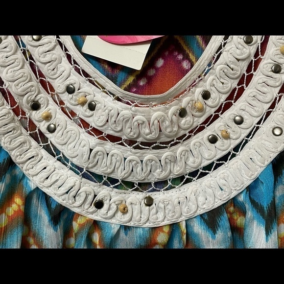 Y2k tribal beat embellished yoke multi color chevron print tank playful size XS - Picture 9 of 9